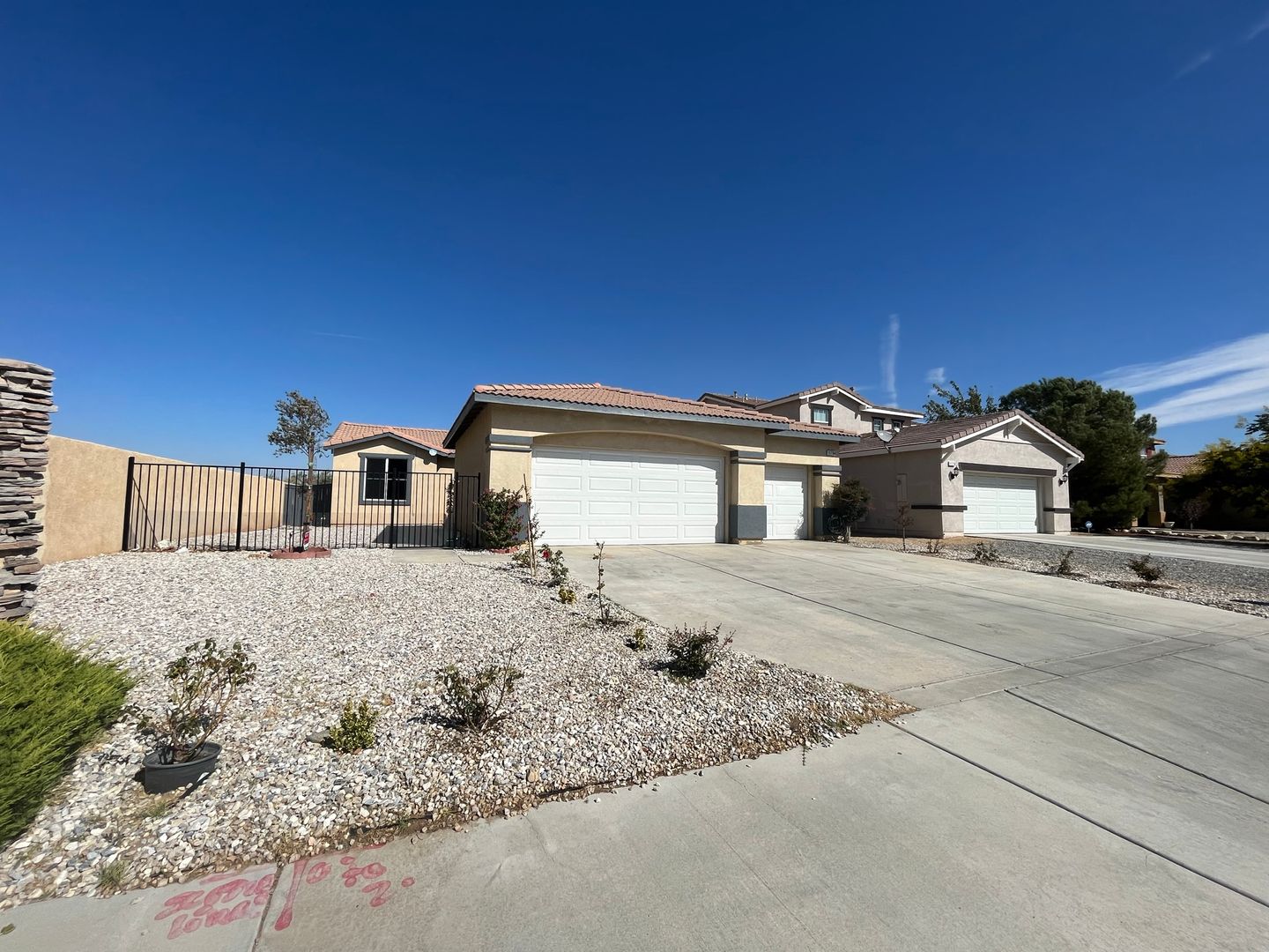 Adelanto House: 11704 Justine Way