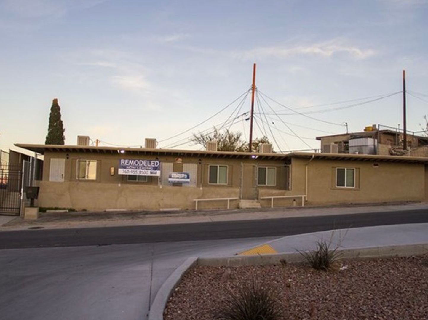 Barstow Apartment: 119 Otis Ave