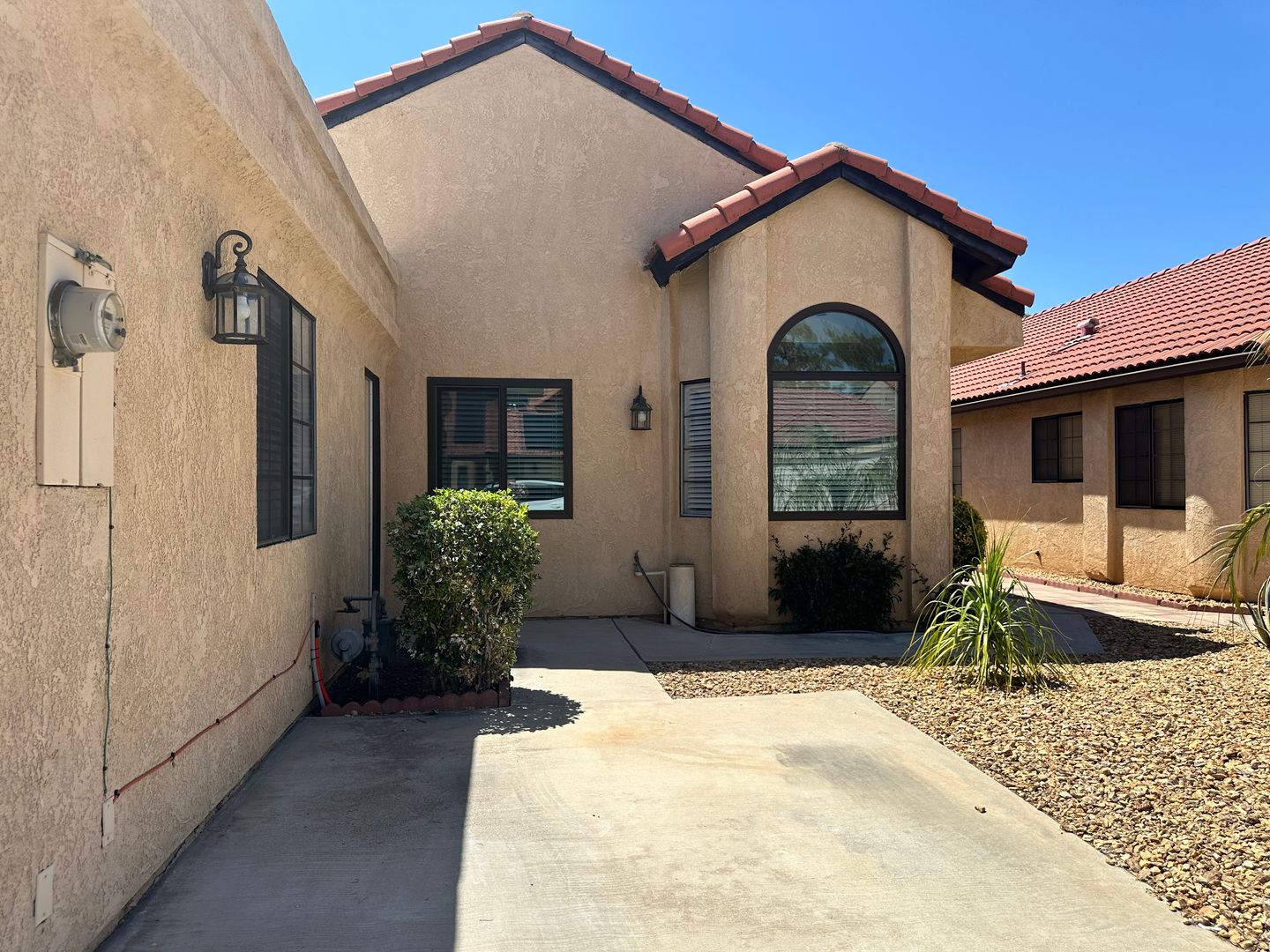 Apple Valley House: 11630 Pepper Lane