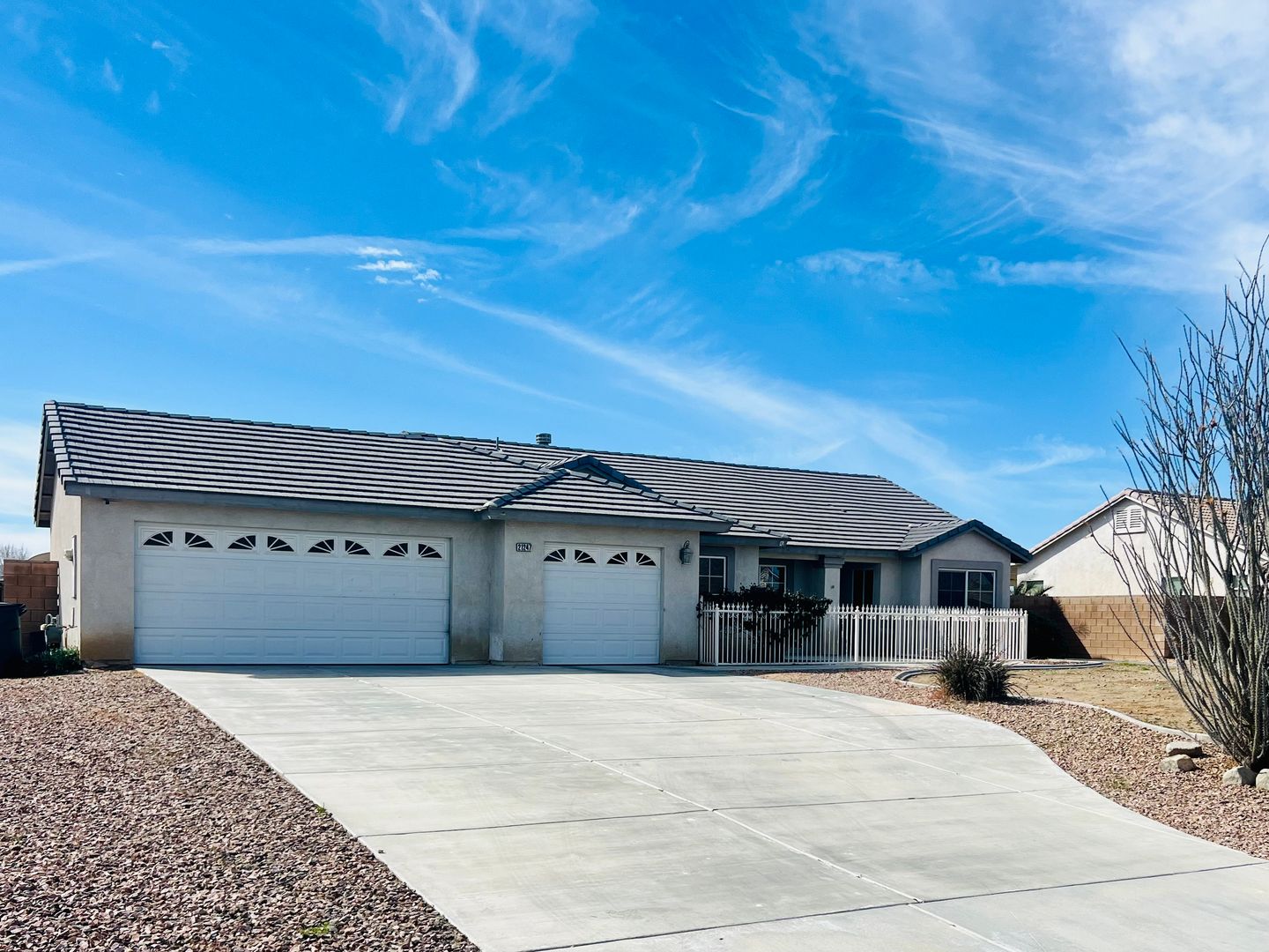 Apple Valley House: 21247 Merlot Lane