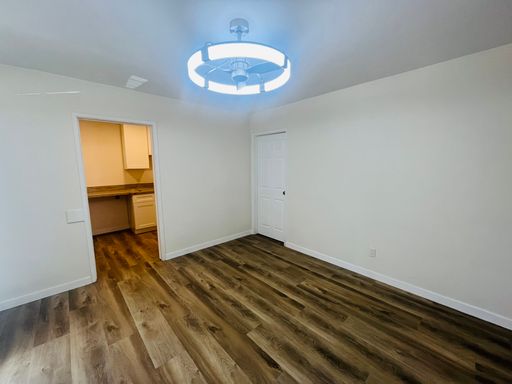 Apartment Available Now!