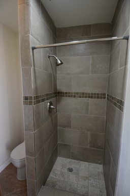 Barstow Apartment: 117 Otis Ave.