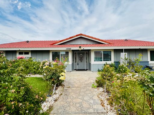 Spring Valley Lake Waterfront Retreat – photo 1