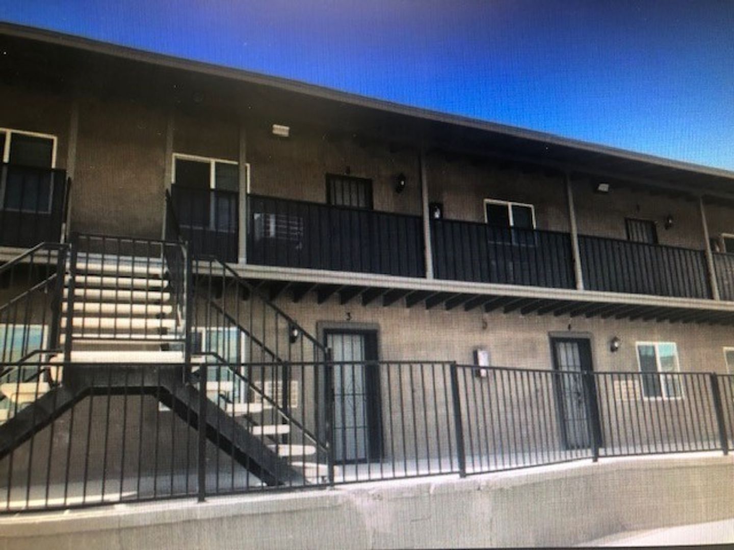 Barstow Apartment: 200 W. Williams