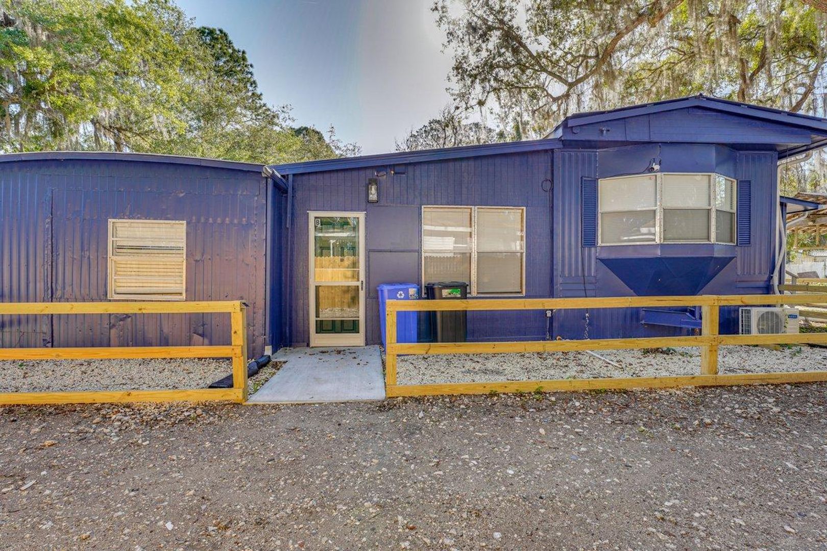 Hawthorne House: 14907 SE 189th Place
