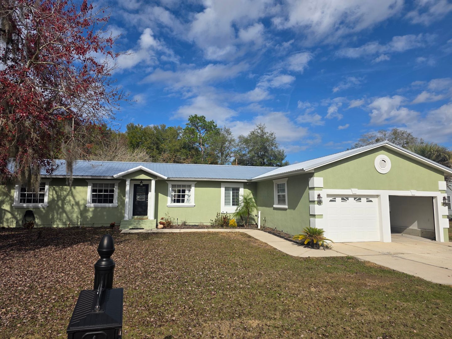 Starke House: 463 SE 71st St