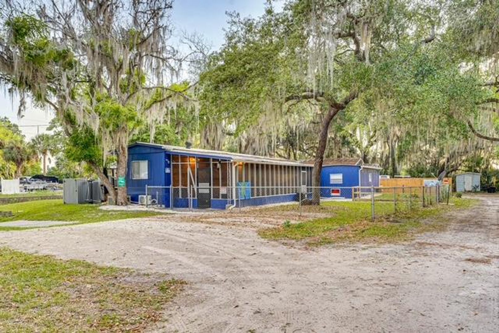 Hawthorne House: 14907 SE 189th Place