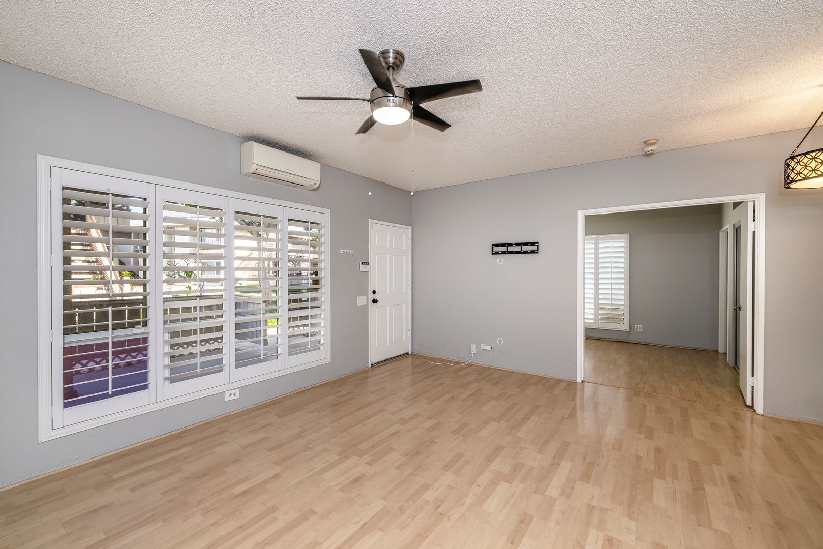 Ewa Beach Townhome: 91-649 Puamaeole St. 31D