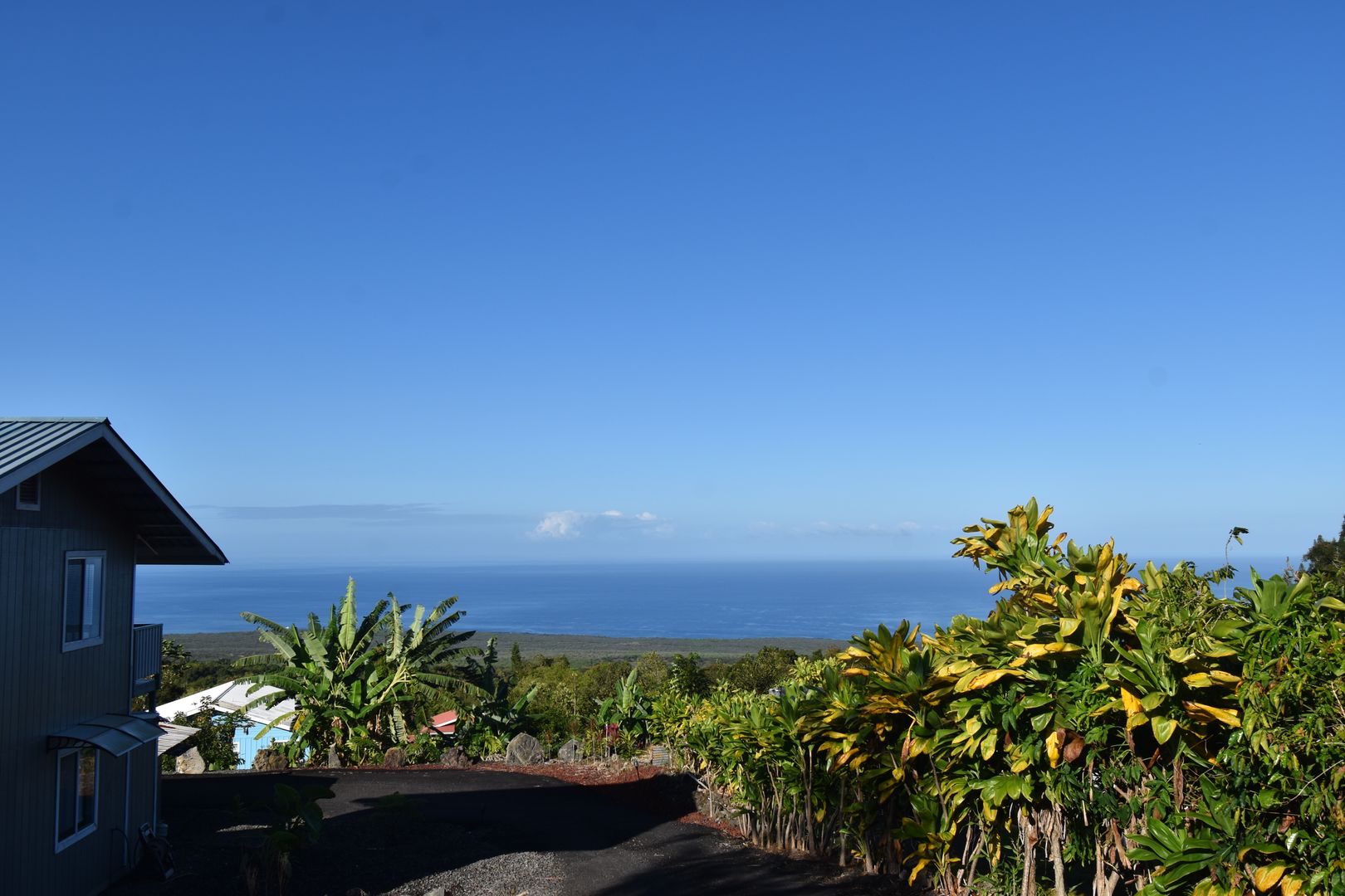 Captain Cook House: 83-5481A Mamalahoa Hwy