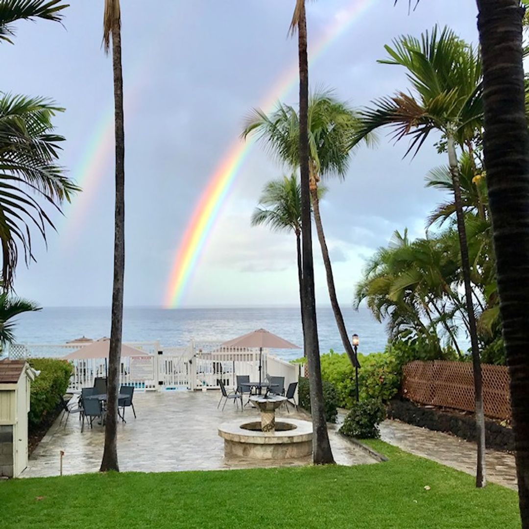 Kailua-Kona Condo: 75-6008 Alii Dr #237