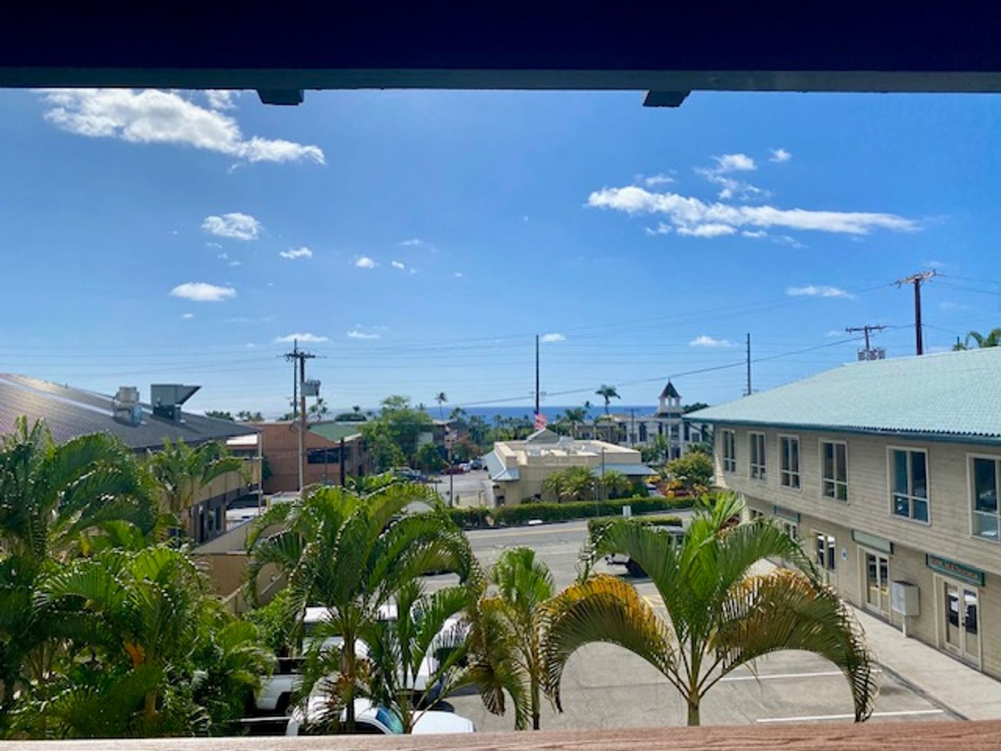 Kailua Kona Apartment: 75-5730 Alahou St