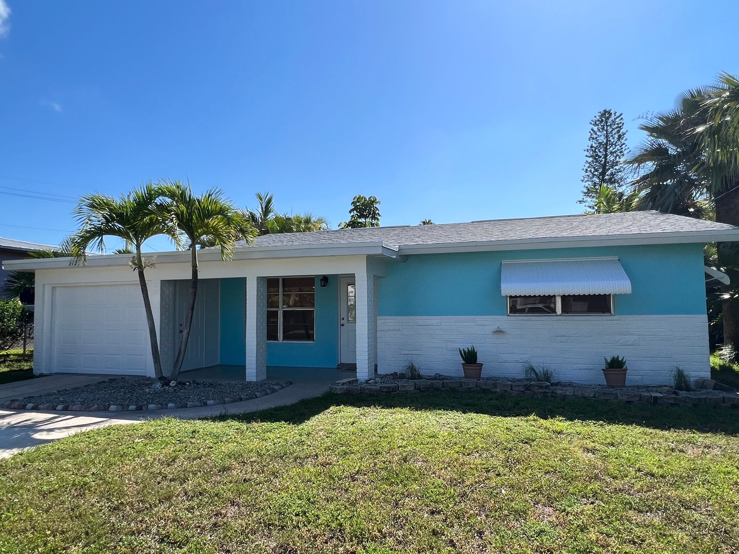 Ft Pierce House: 212 Granada Street