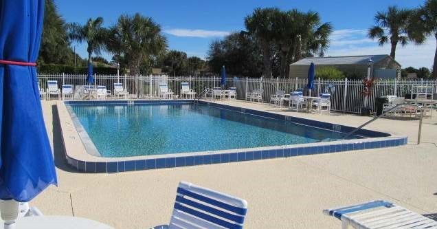 Fort Pierce Condo: 605 Ixoria Avenue #20
