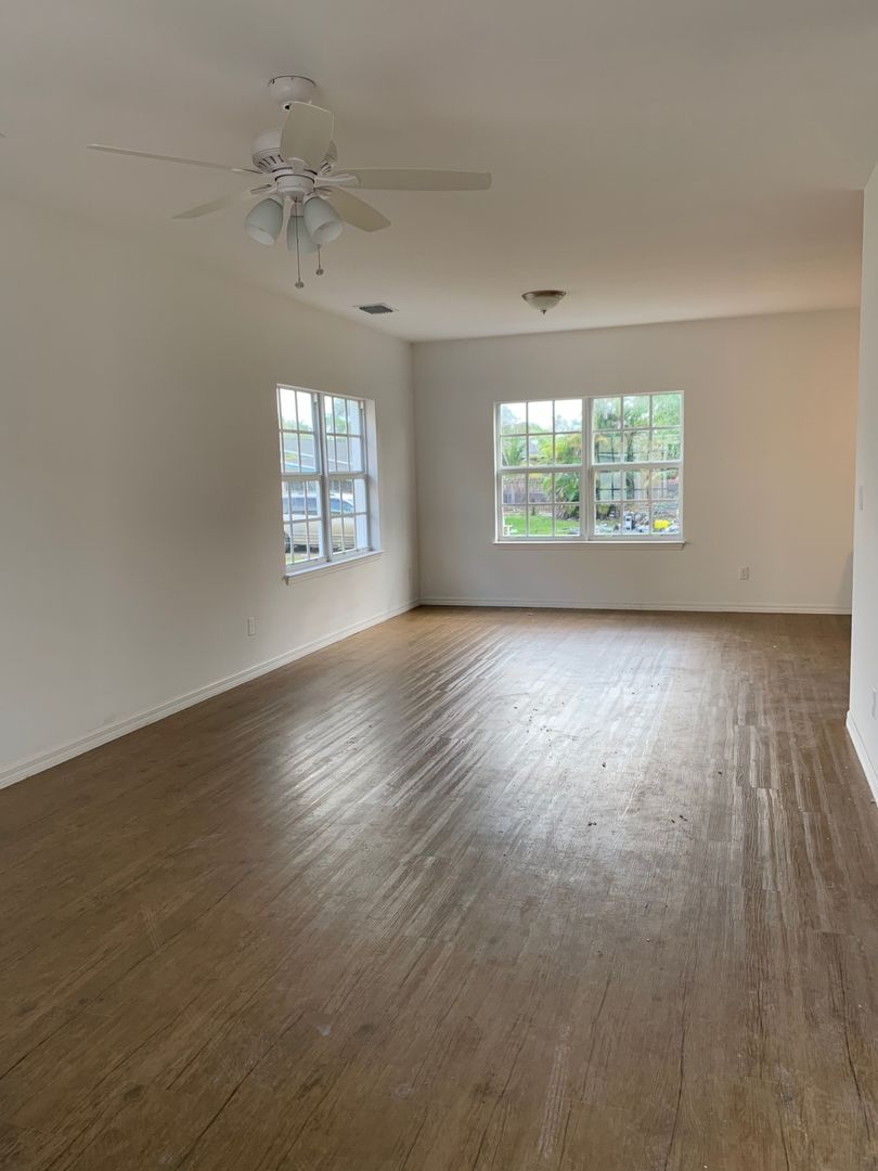 Ft Pierce Townhome: 267 Dixieland Drive