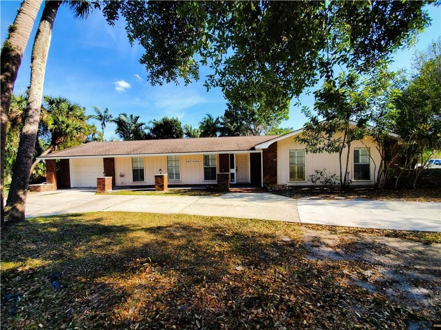 Vero Beach House: 2671 Victory Blvd.