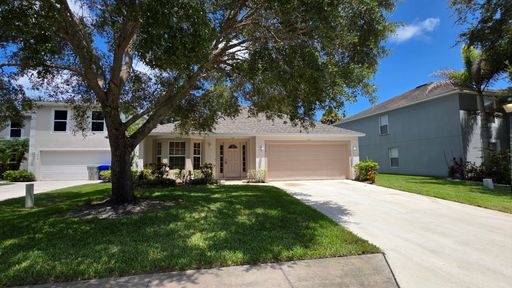 4/2 in Majestic Oaks – photo 1