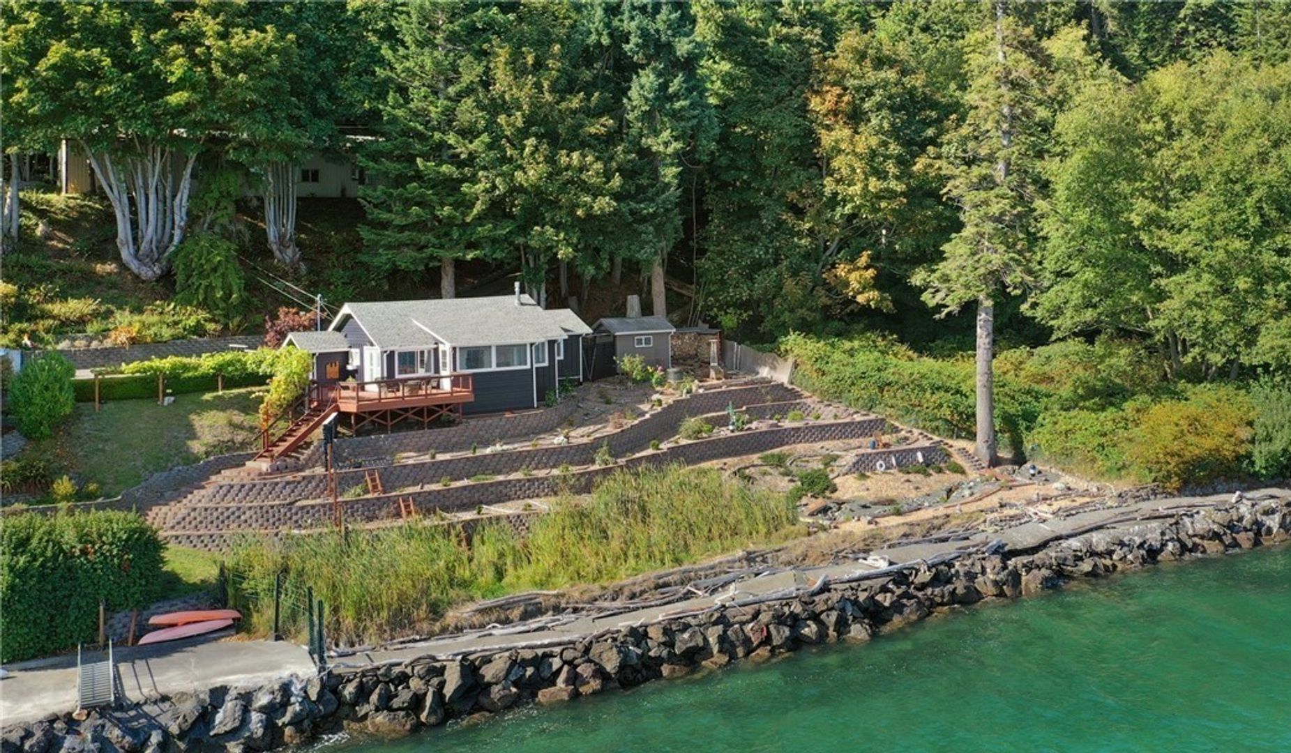 Kingston House: 27124 Washington Blvd NE