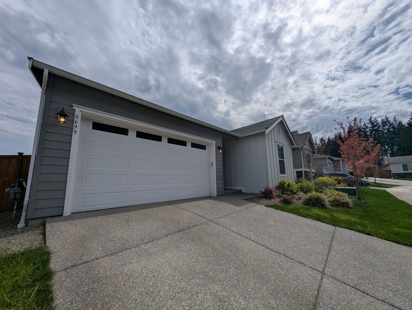 Port Orchard House: 6699 Skipper Lane SE