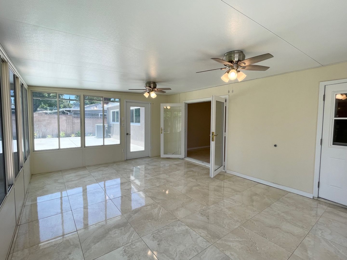 West Hills House: 23370 Schoolcraft Street