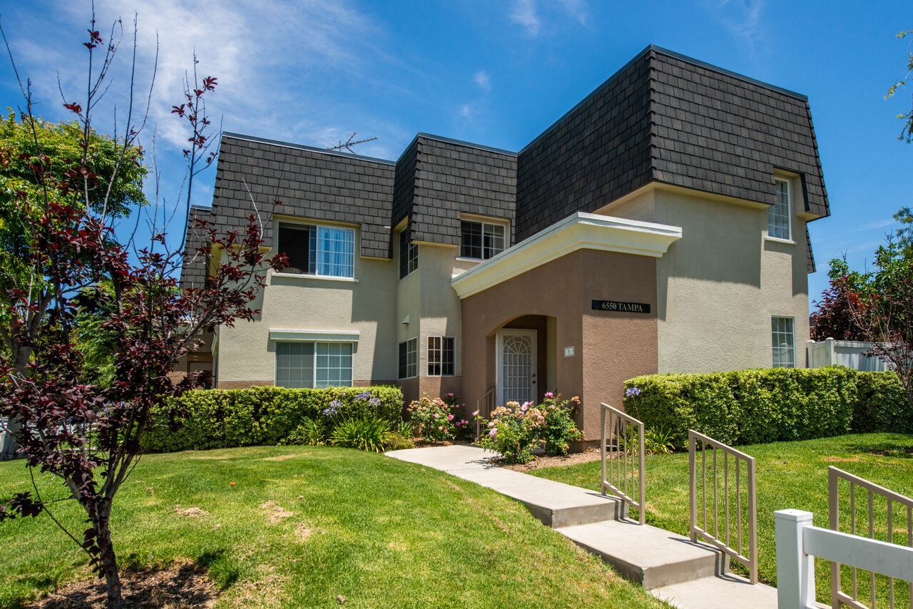 Reseda House: 6550 Tampa Ave., #1