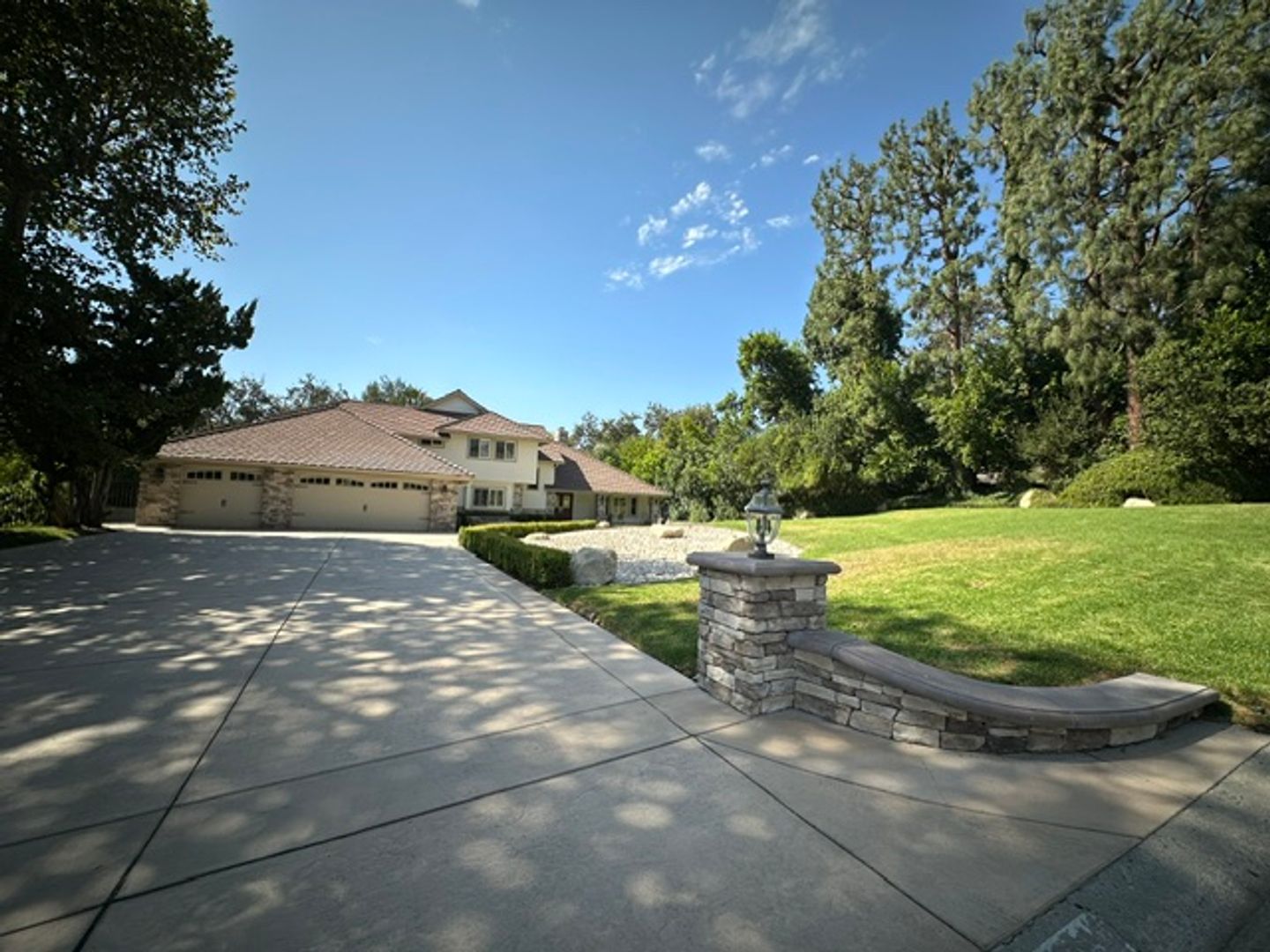 Westklake Village House: 1635 Larkfield Ave,