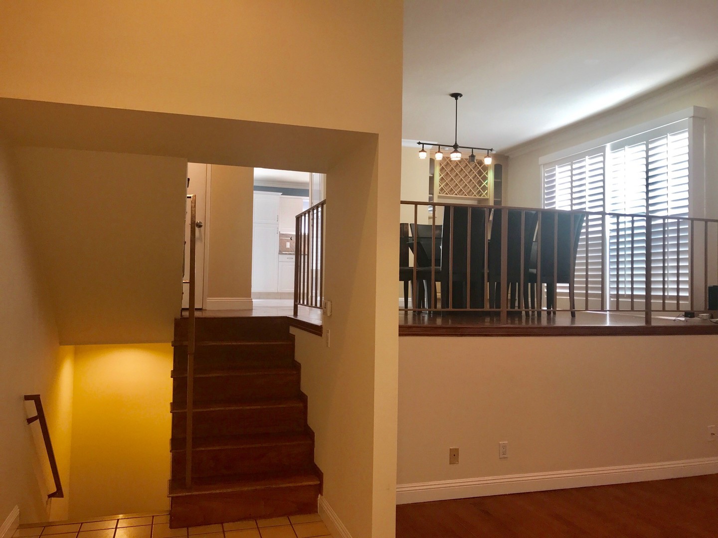 Northridge House: 17807 Devonshire St., Unit 4