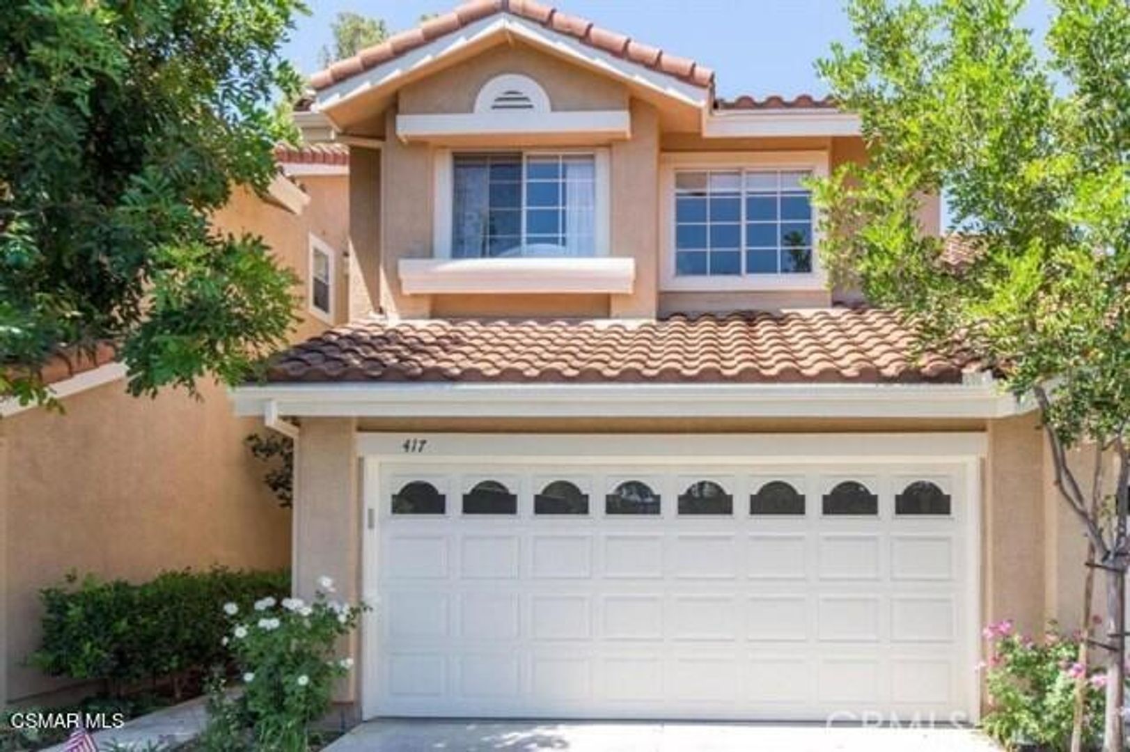 Oak Park House: 417 Zeno Way