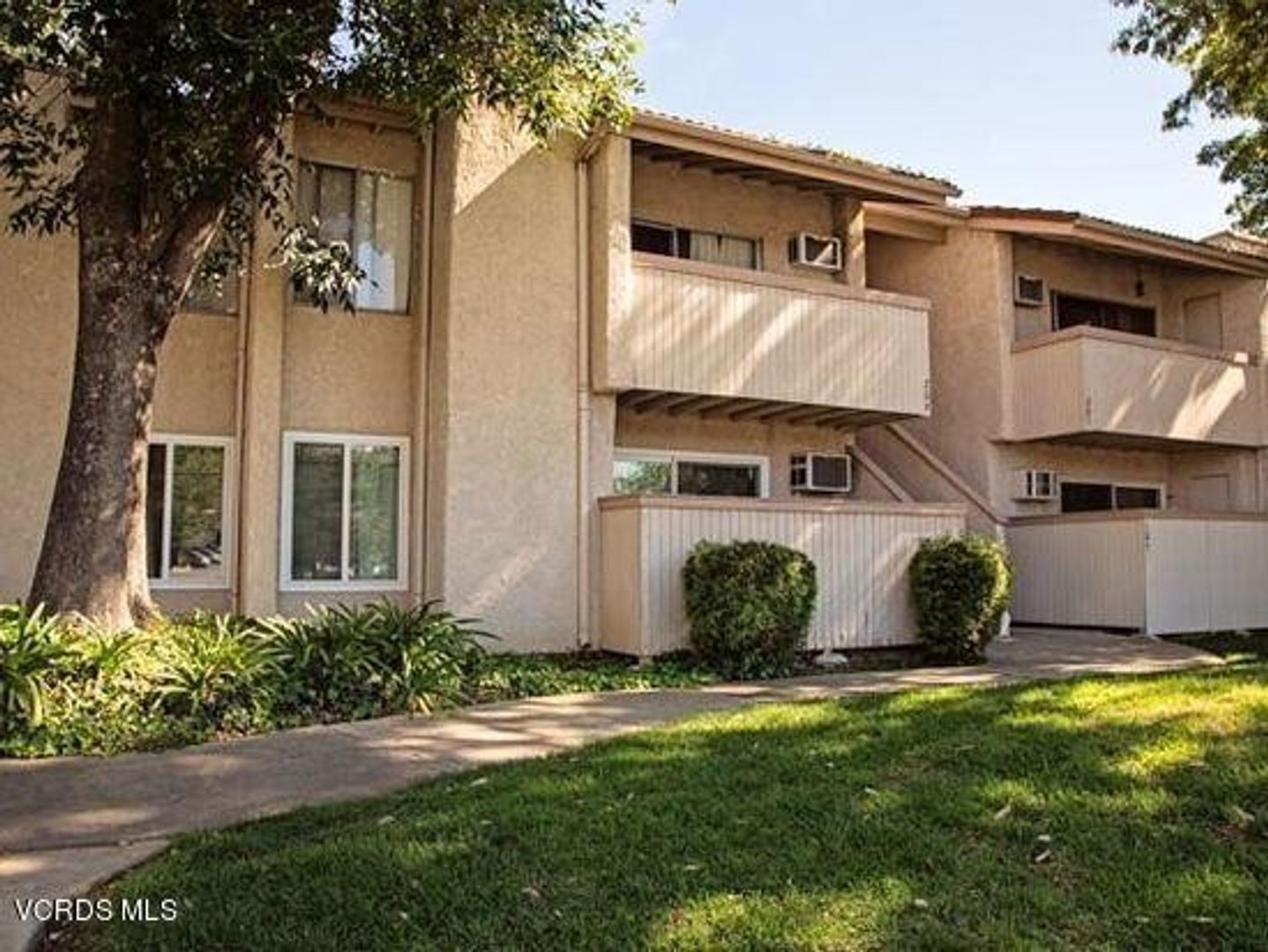Agoura Hills House: 28915 Thousand Oaks Blvd., Unit 187