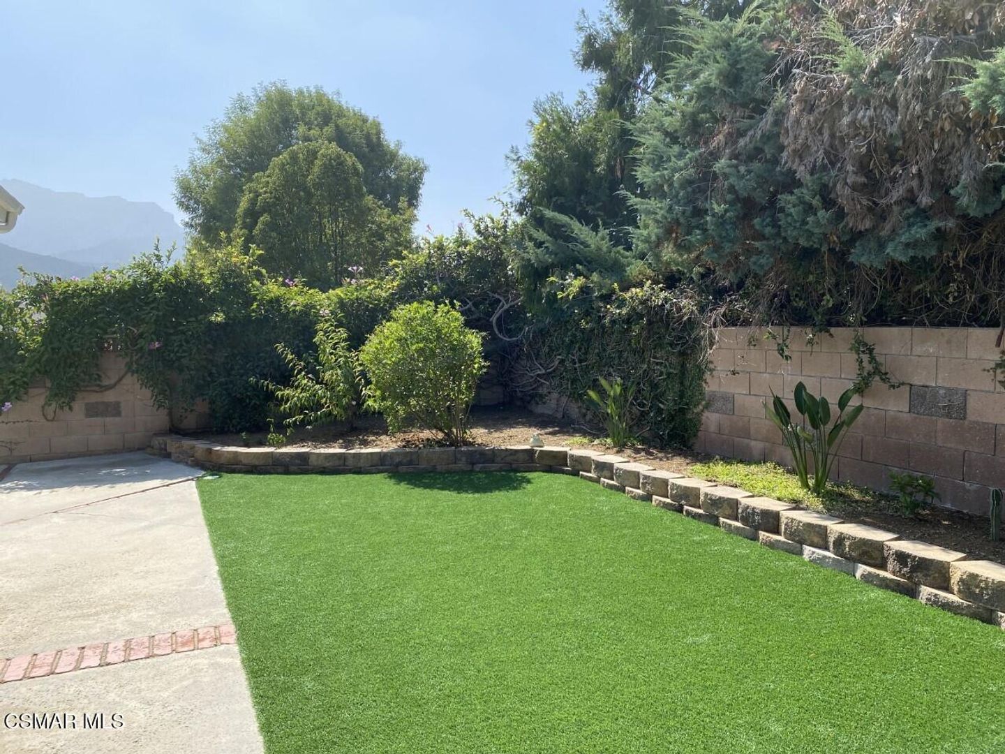 Newbury Park House: 845 La Grange Ave #B