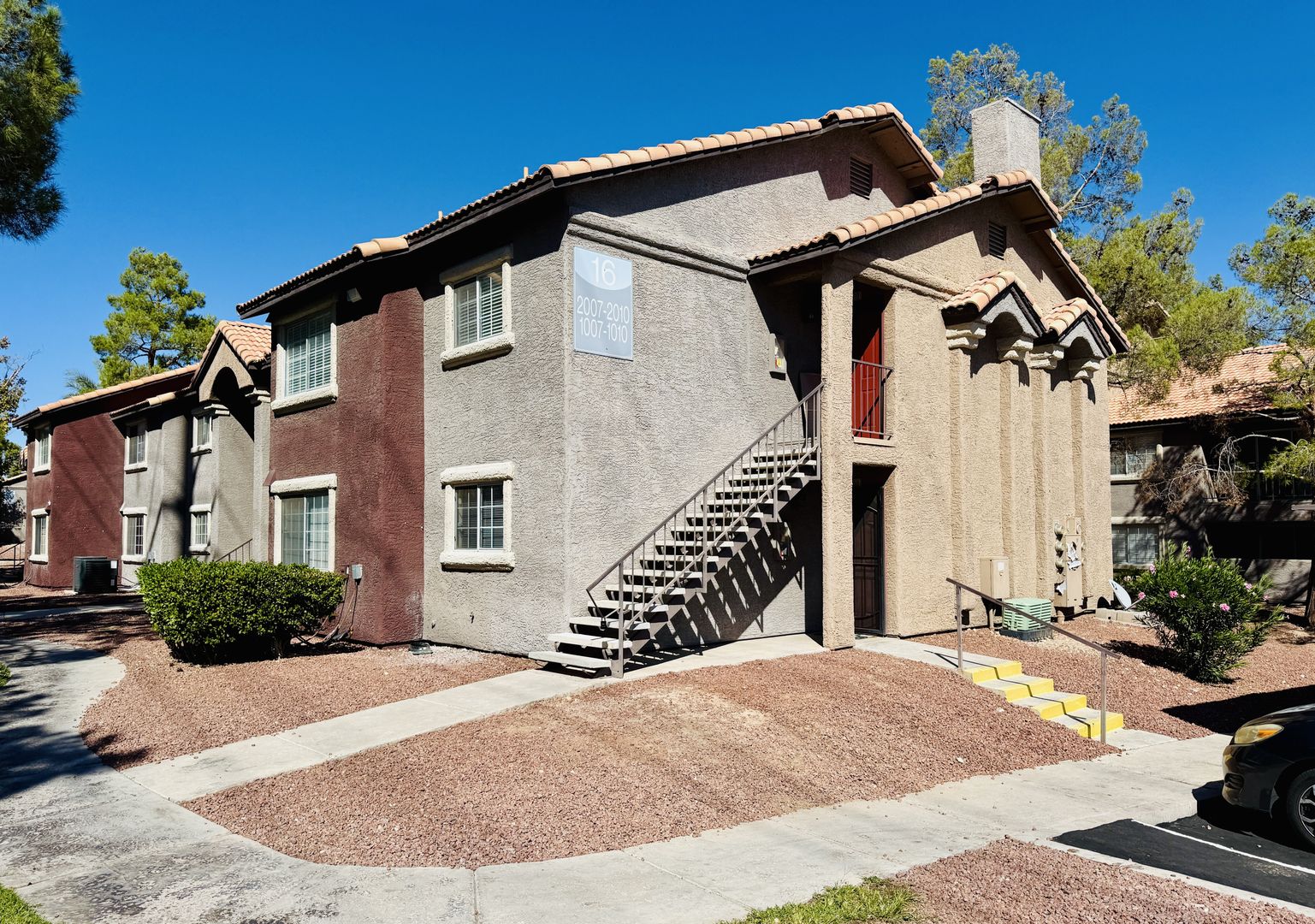 Las Vegas House: 2750 South Durango Drive Unit 2010