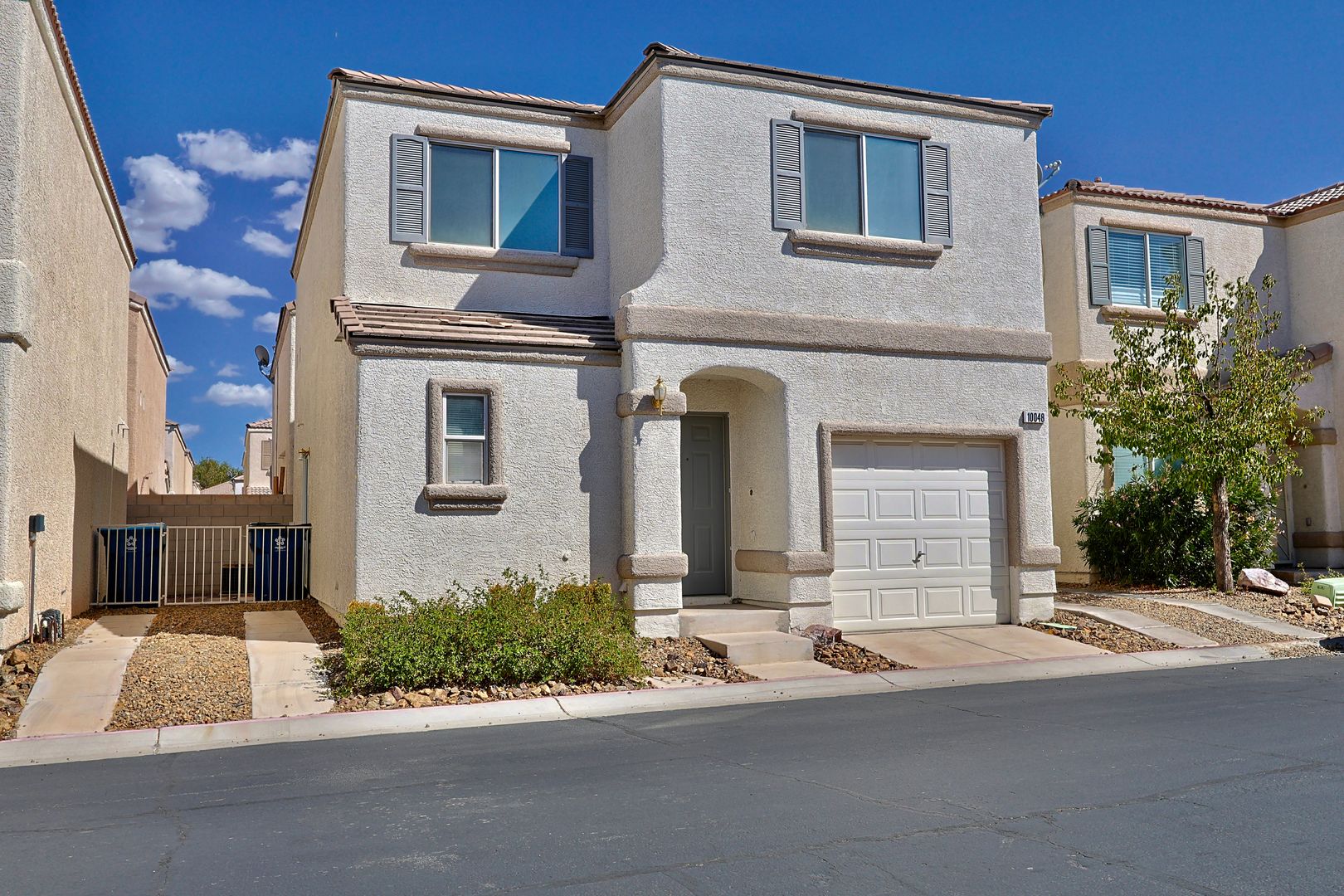 Las Vegas House: 10048 Delicate Dew St.