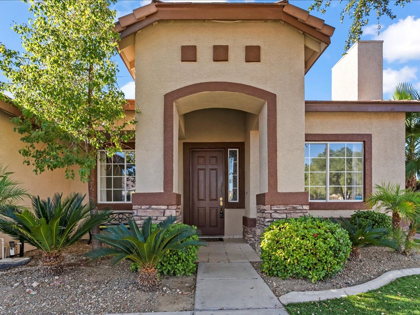 Henderson House: 2547 Serenity Hollow Drive