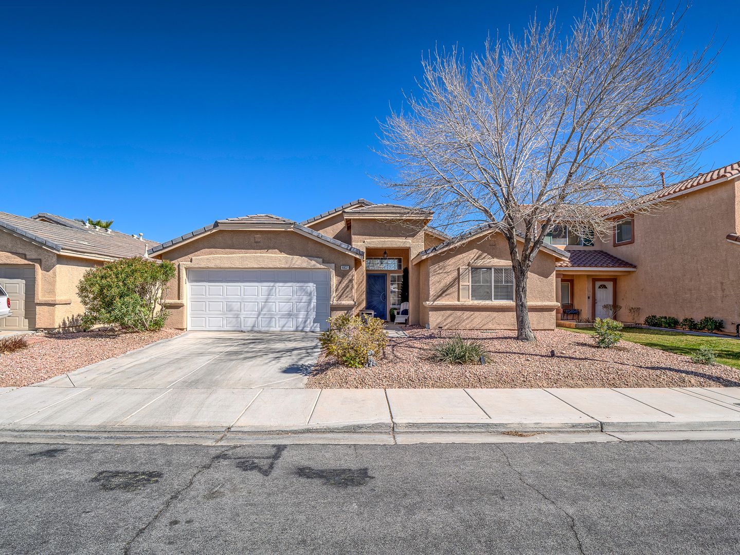 Las Vegas House: 6832 Rosinwood Street