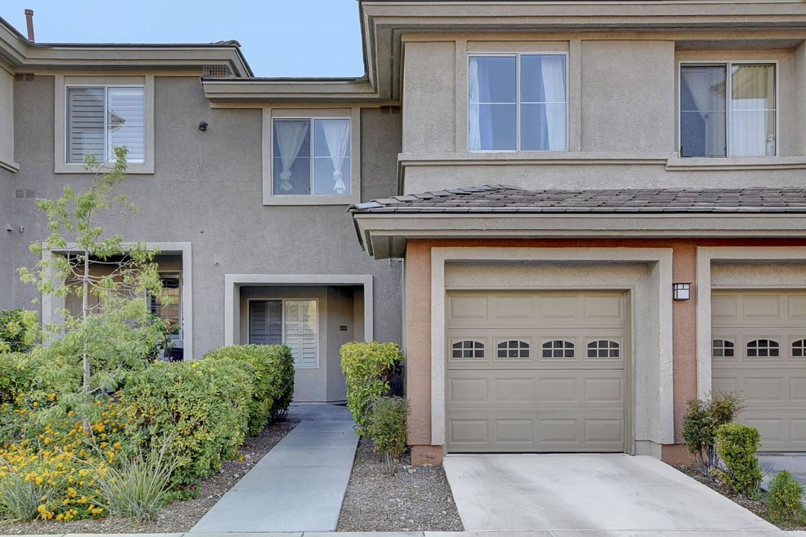 Las Vegas House: 716 Peachy Canyon #103