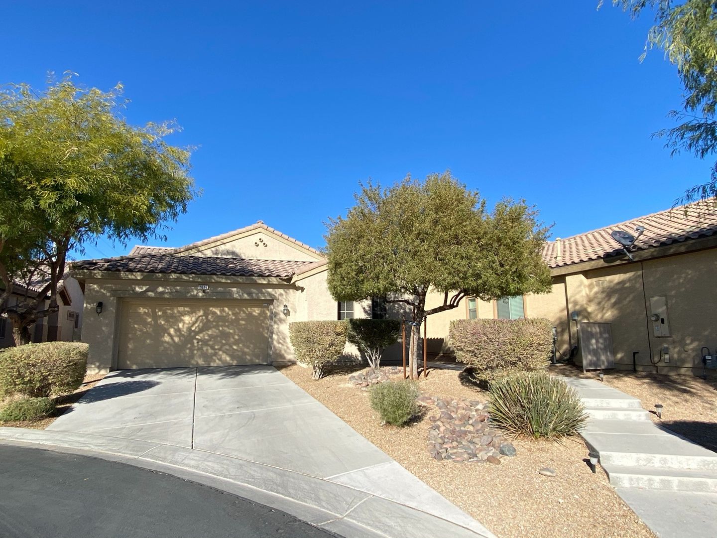 North Las Vegas House: 2016 Turtle Beach Ave