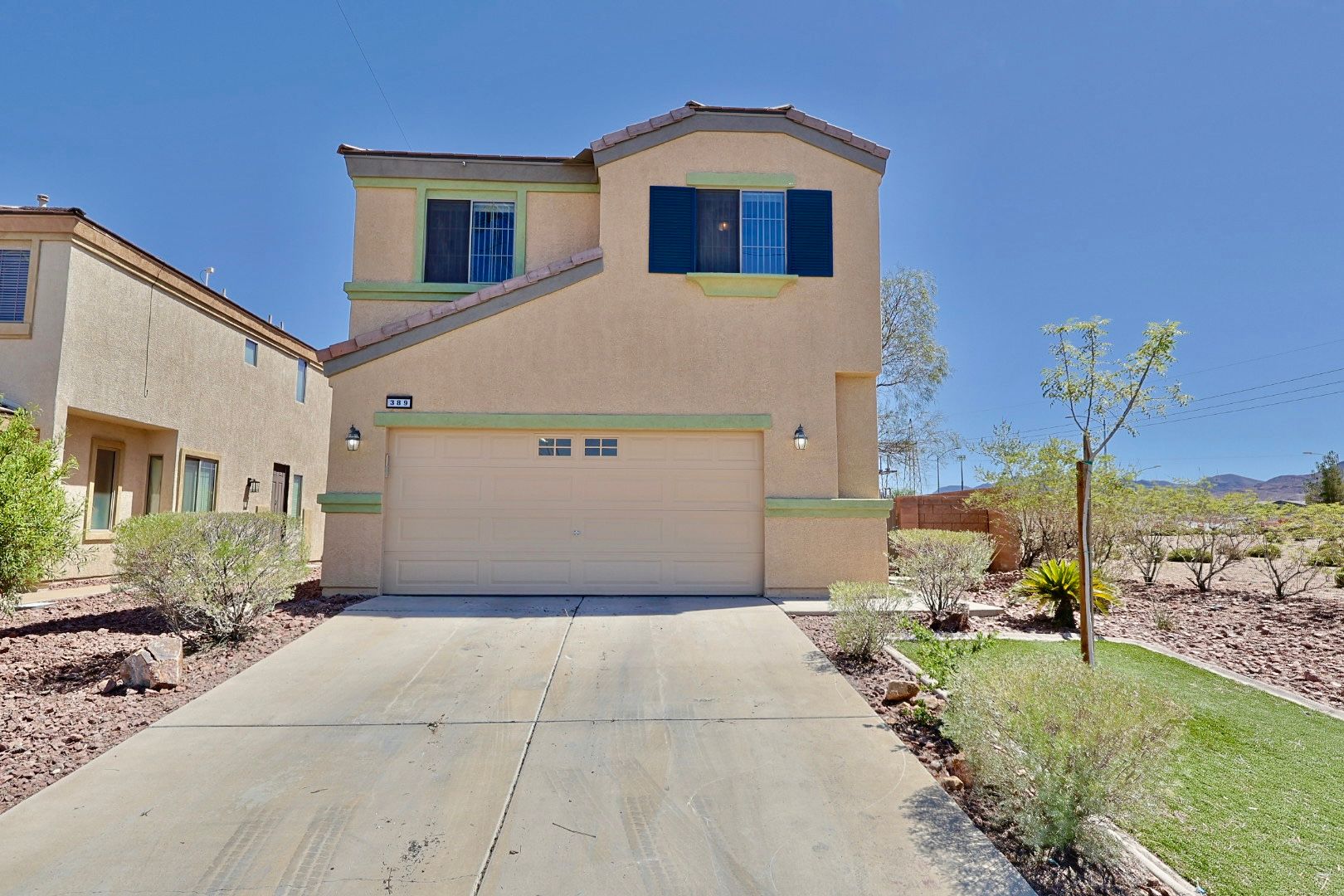 Henderson House: 389 Red Eucalyptus Dr.
