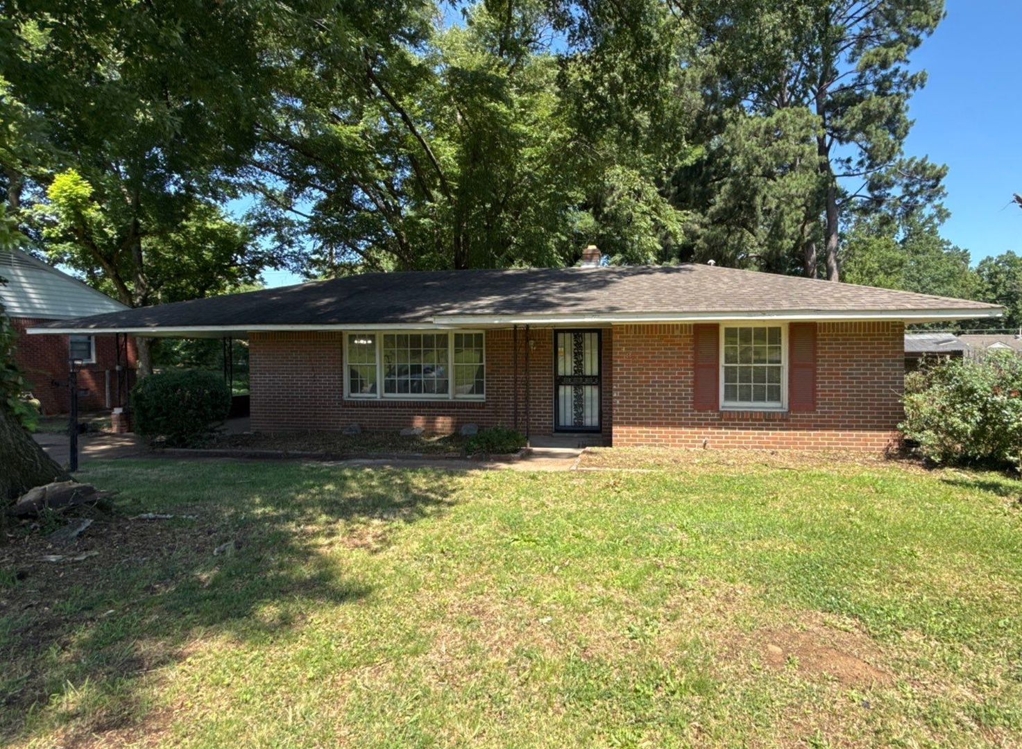 Memphis House: 4027 Faronia Dr