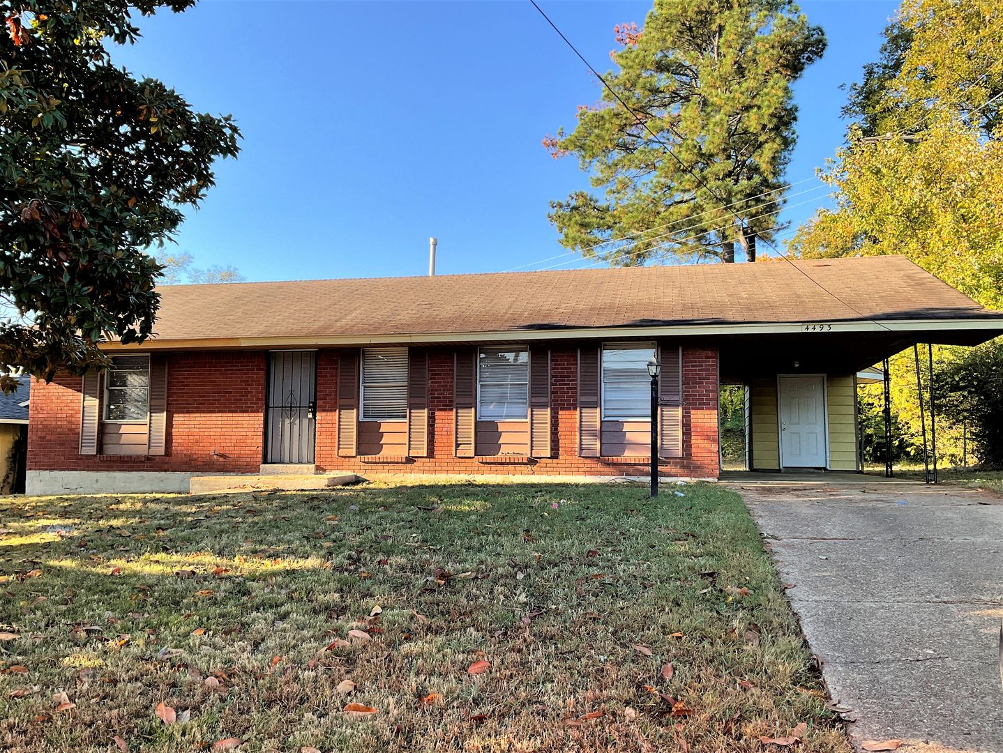 Memphis House: 4493 Westmont Rd