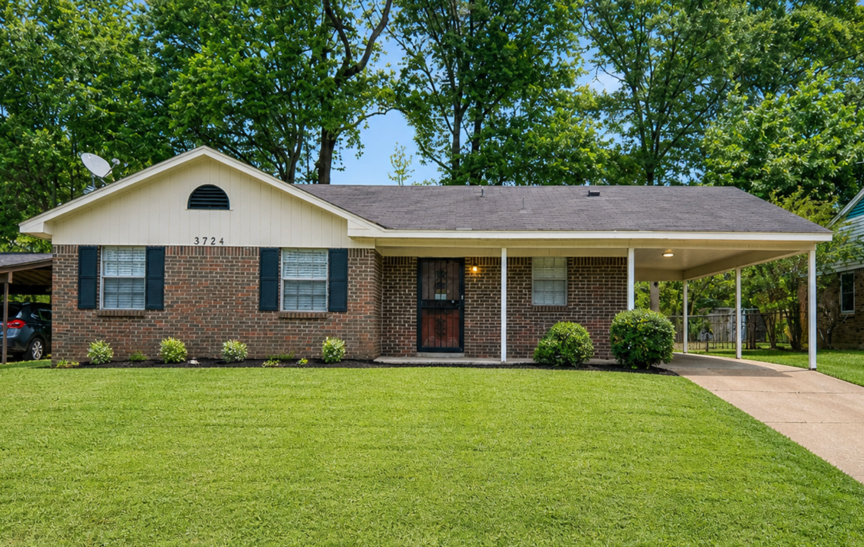 Memphis House: 3724 Hillridge St