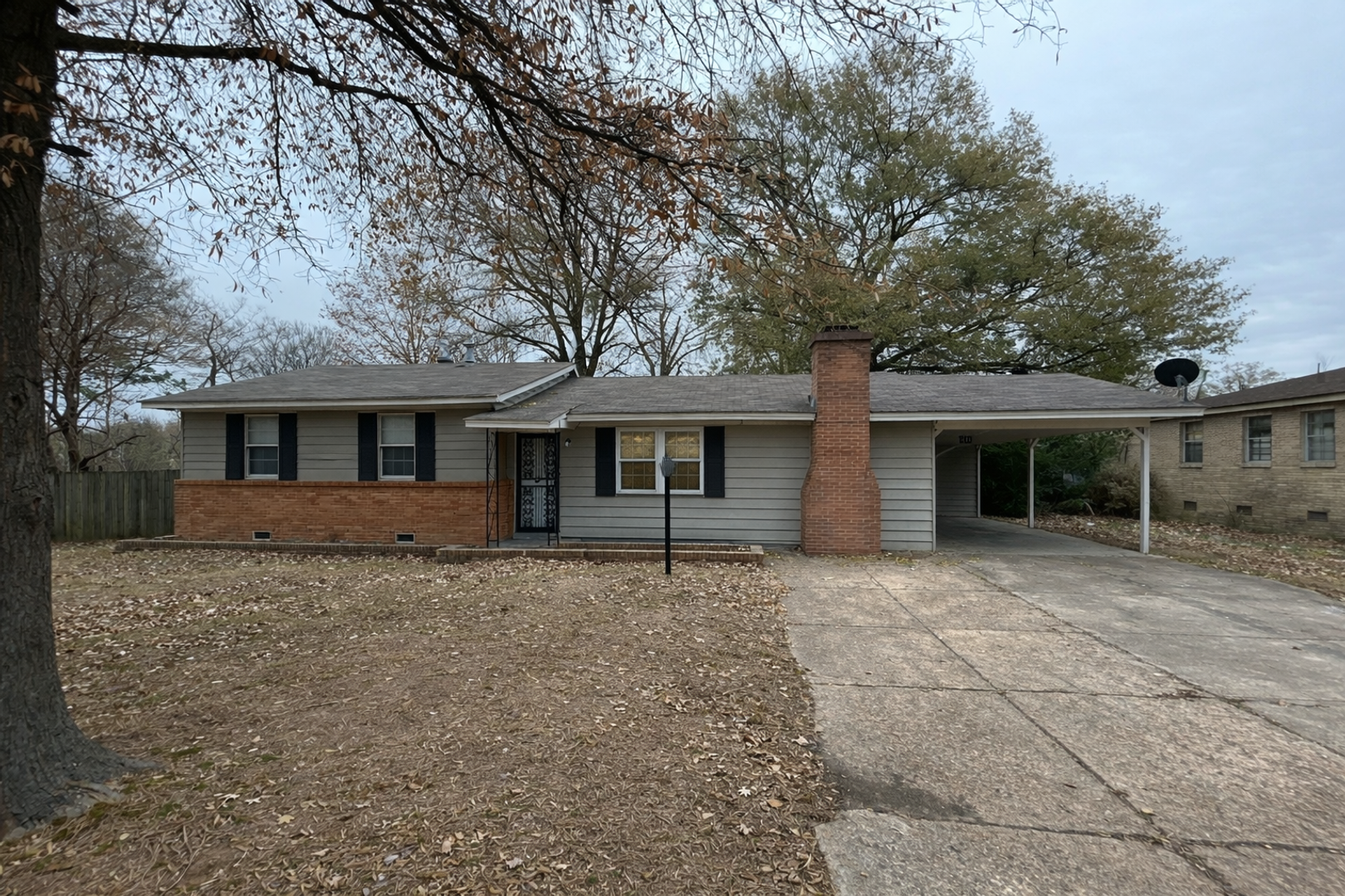 Memphis House: 2922 Knight Rd