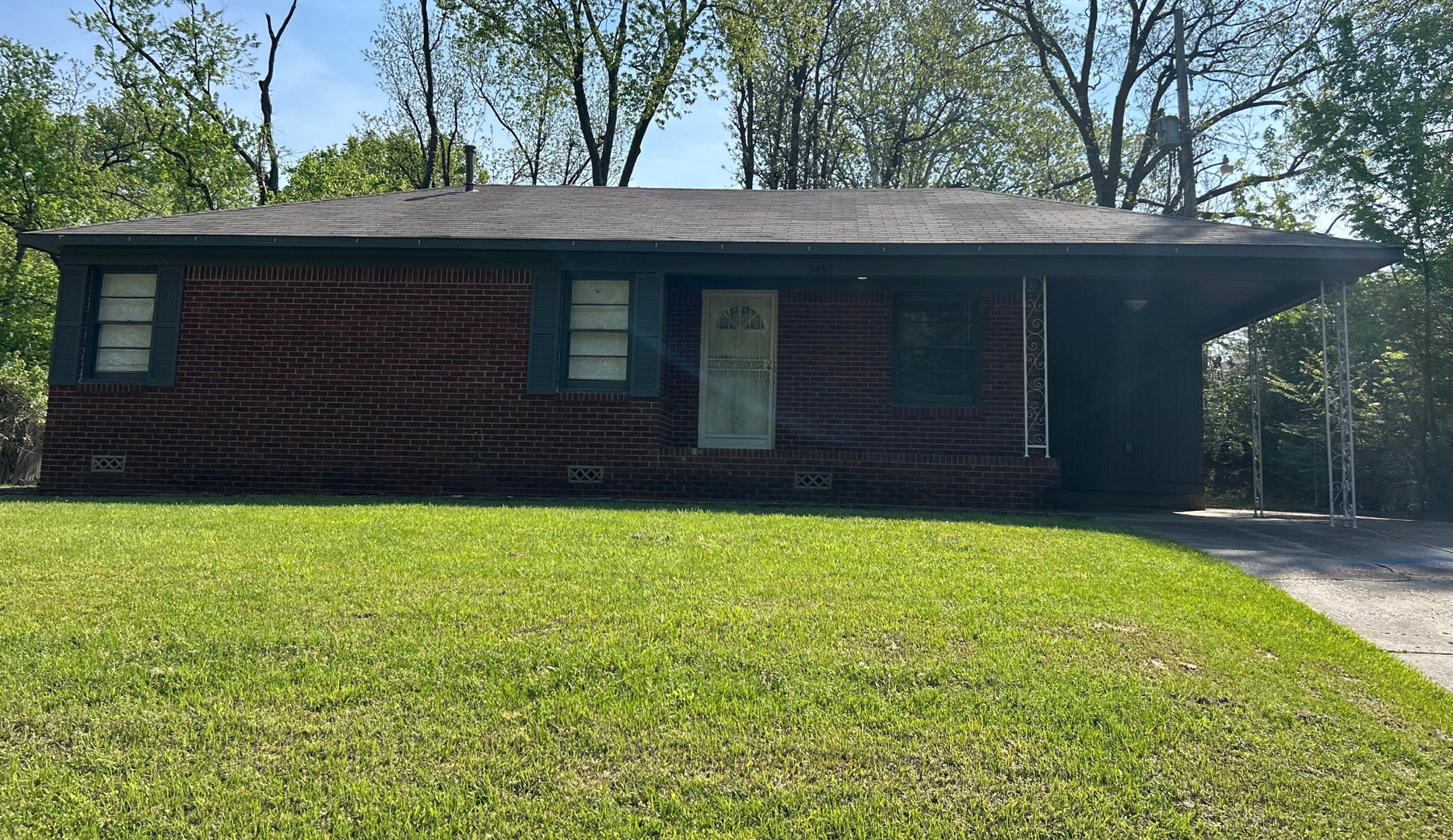 Memphis House: 3430 Shiloh St.