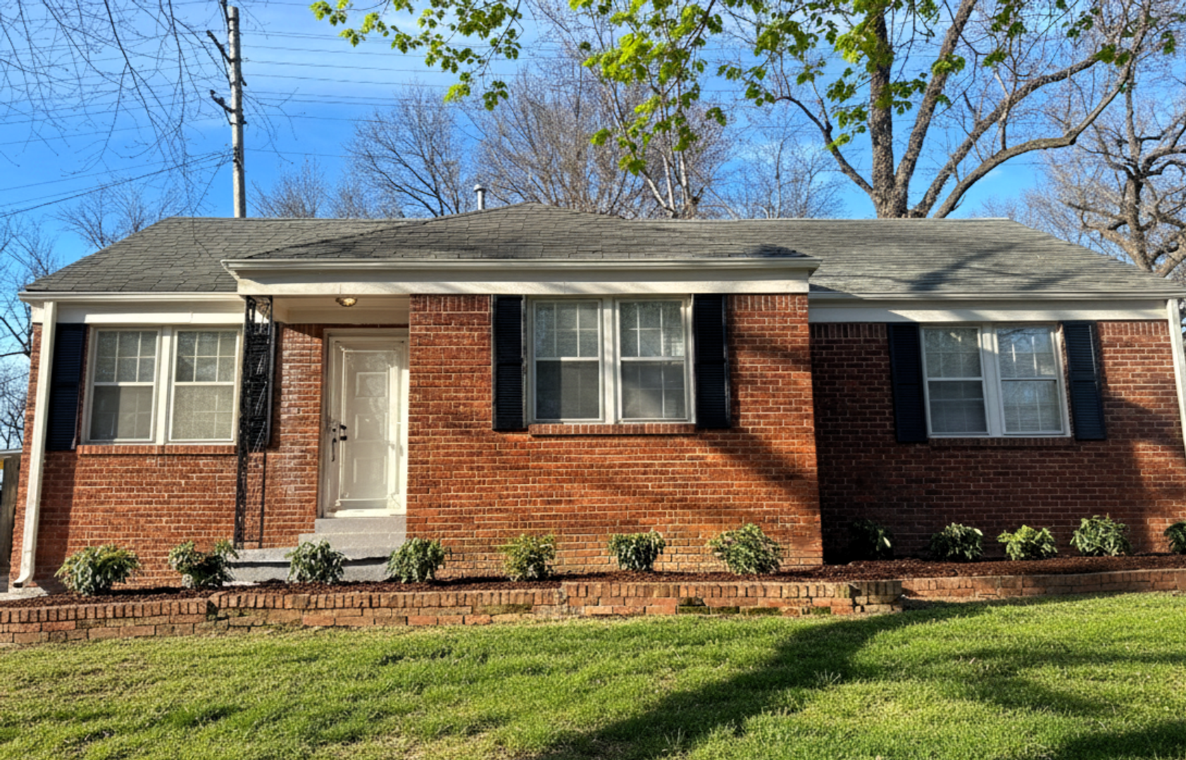 Memphis House: 3240 N Waynoka Circle