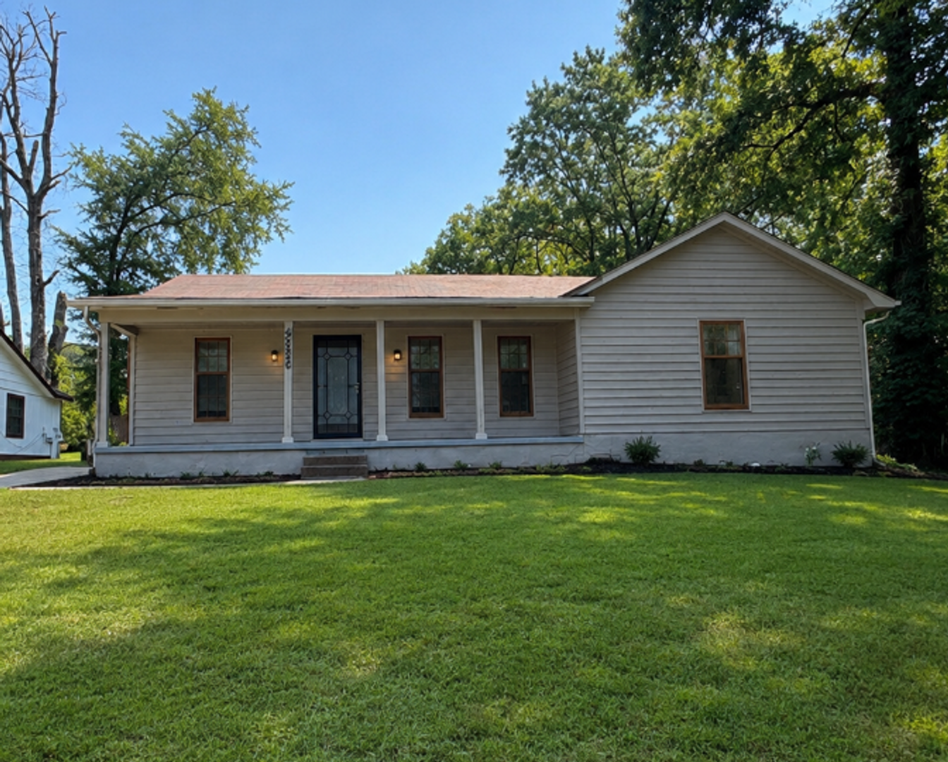 Memphis House: 4336 W Hunters Glen St