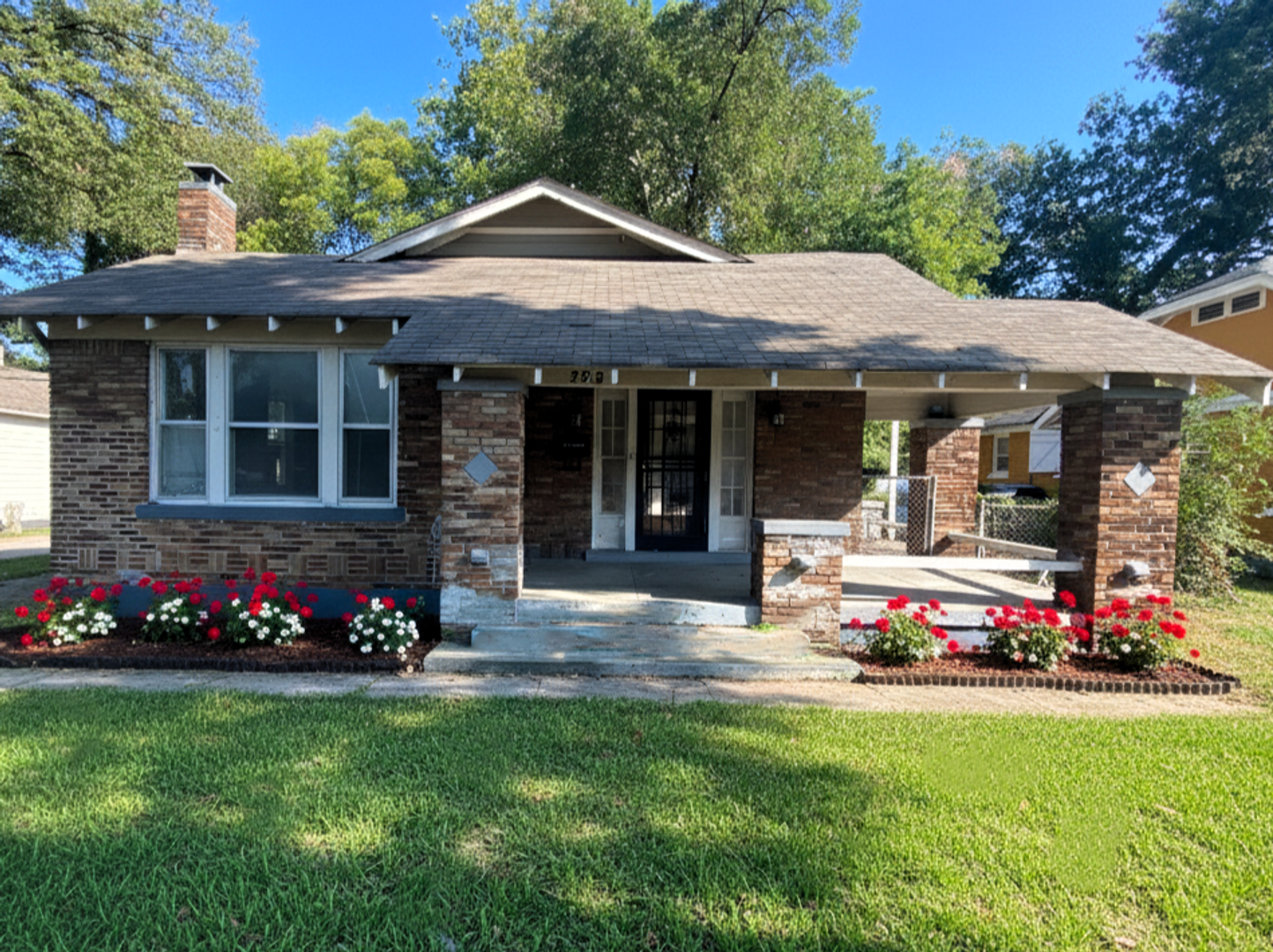 Memphis House: 2918 Southern Ave