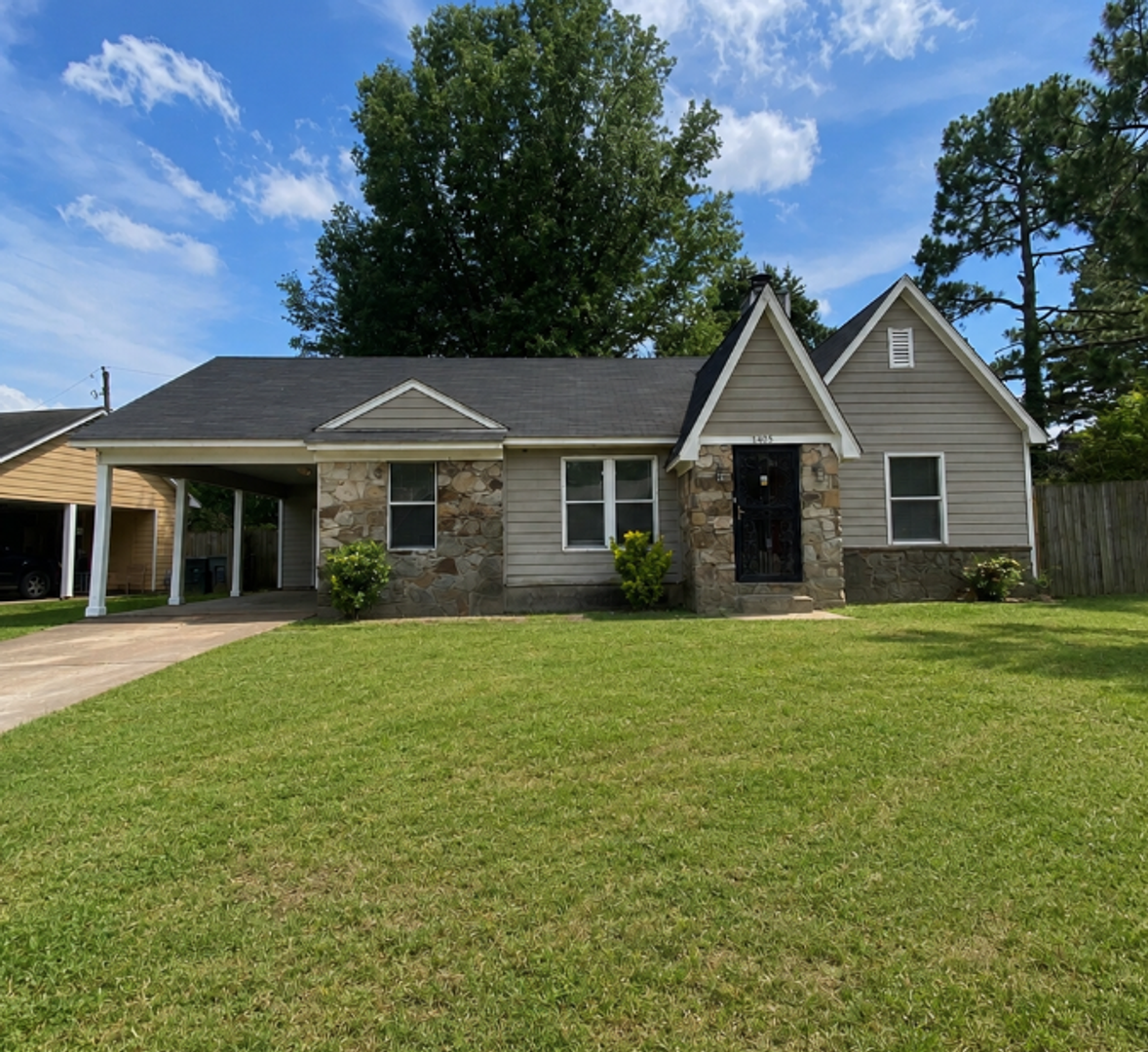 Memphis House: 3403 Windy Hollow Cir