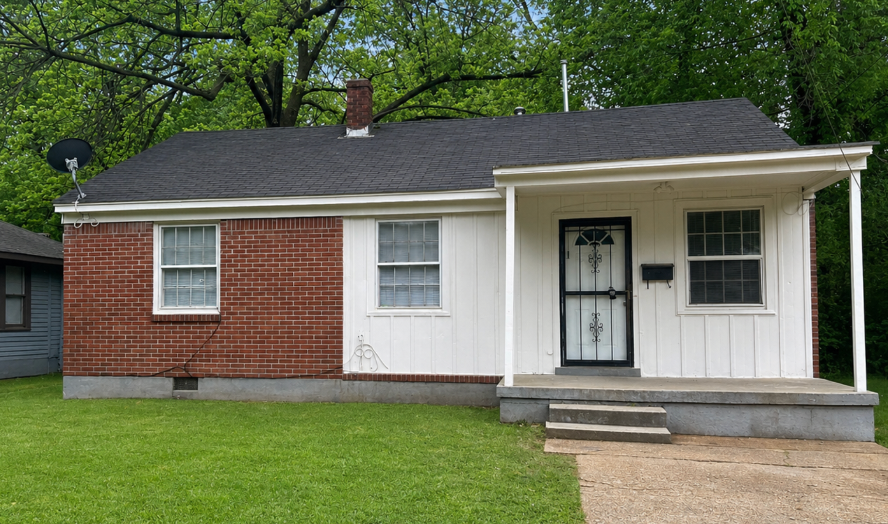 Memphis House: 3585 Mayfair Ave