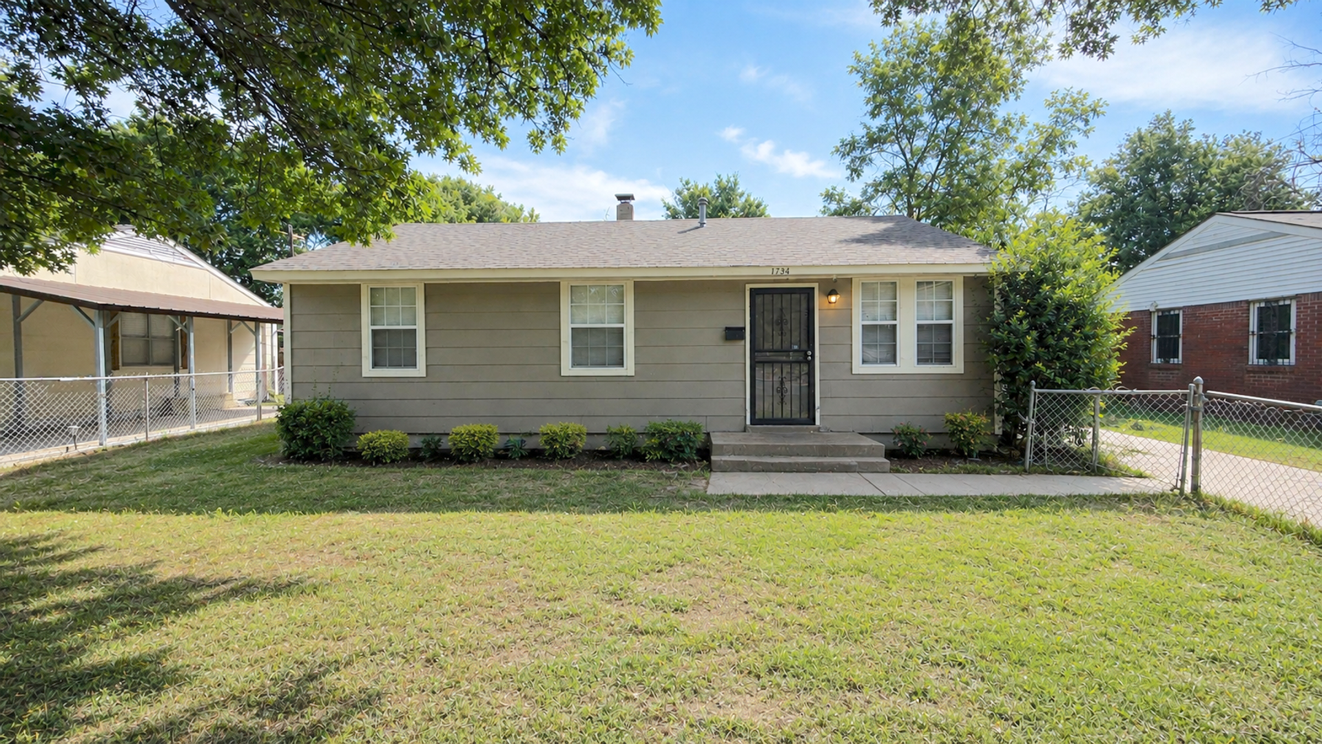 Memphis House: 1734 Wildrose St