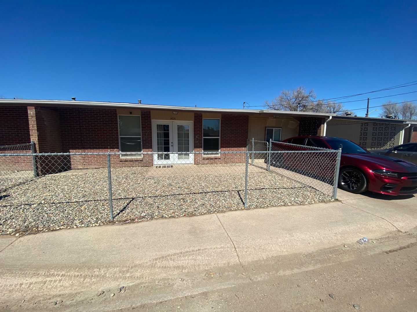 Fountain House: 406 Sunny Lane