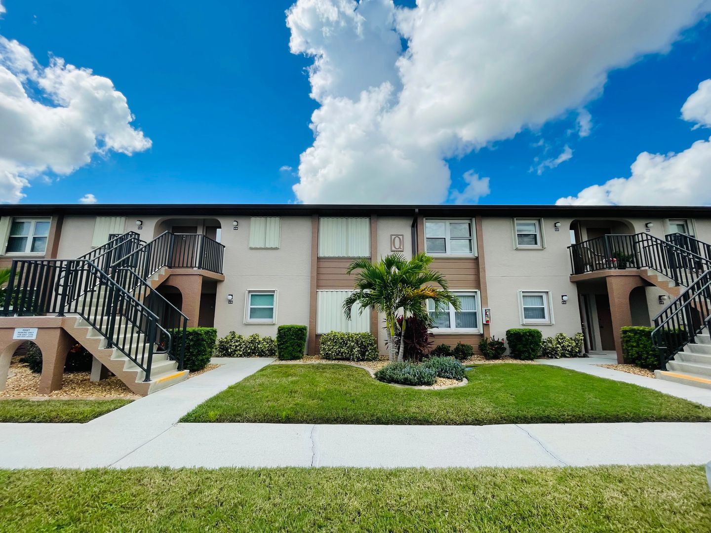 Punta Gorda Condo: 25100 Sandhill Blvd, #Q201
