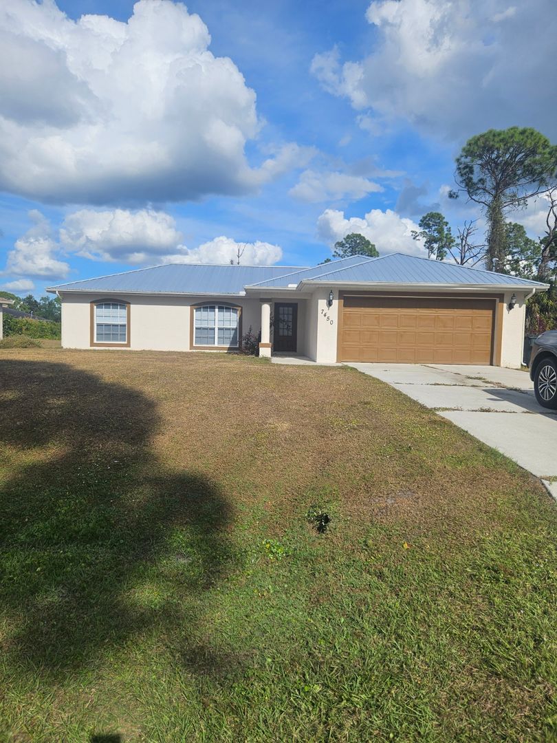 North Port House: 7450 Blutter Road